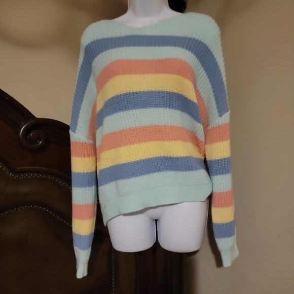 Haute Rouge Sweater - Picture 2 of 6